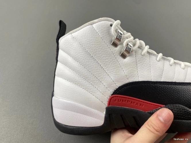 12 -162 Jordan Retro Taxi  Red CT8013 1107